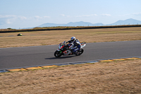 anglesey-no-limits-trackday;anglesey-photographs;anglesey-trackday-photographs;enduro-digital-images;event-digital-images;eventdigitalimages;no-limits-trackdays;peter-wileman-photography;racing-digital-images;trac-mon;trackday-digital-images;trackday-photos;ty-croes